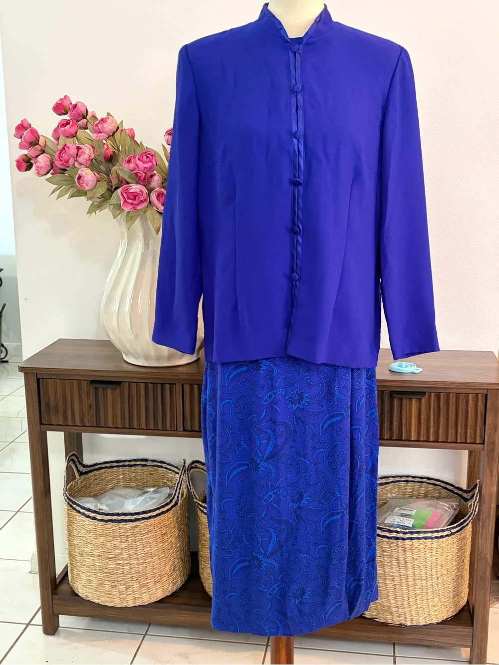 Leslie Fay Vibrant Blue Skirt Set | Size 14P | Paisley Floral Pattern
